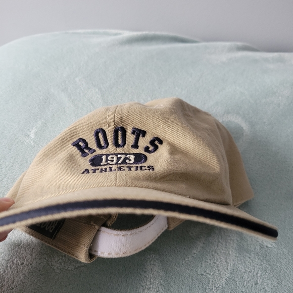 Roots Tan Cap - Picture 4 of 5